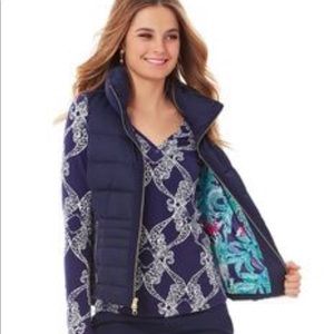 Lilly Pulitzer Syd Puffer Vest in True Navy Size S